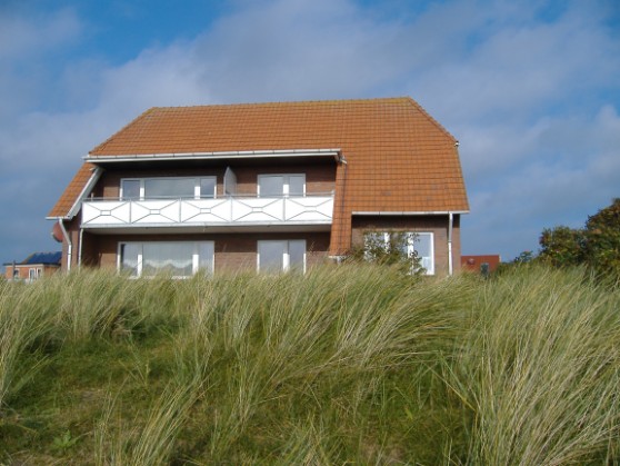 Südansicht vom Meer Hausansicht Haus Rauschen von der Düne